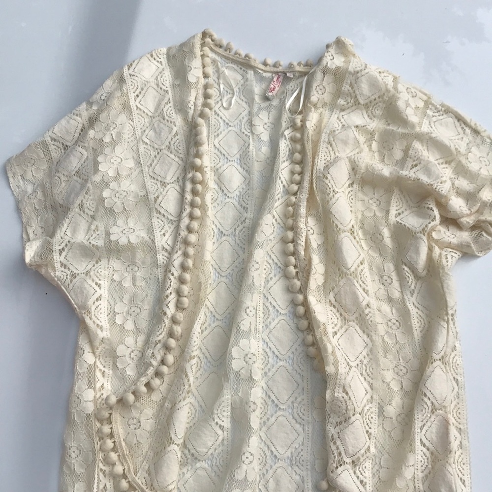 Light sweater or cover